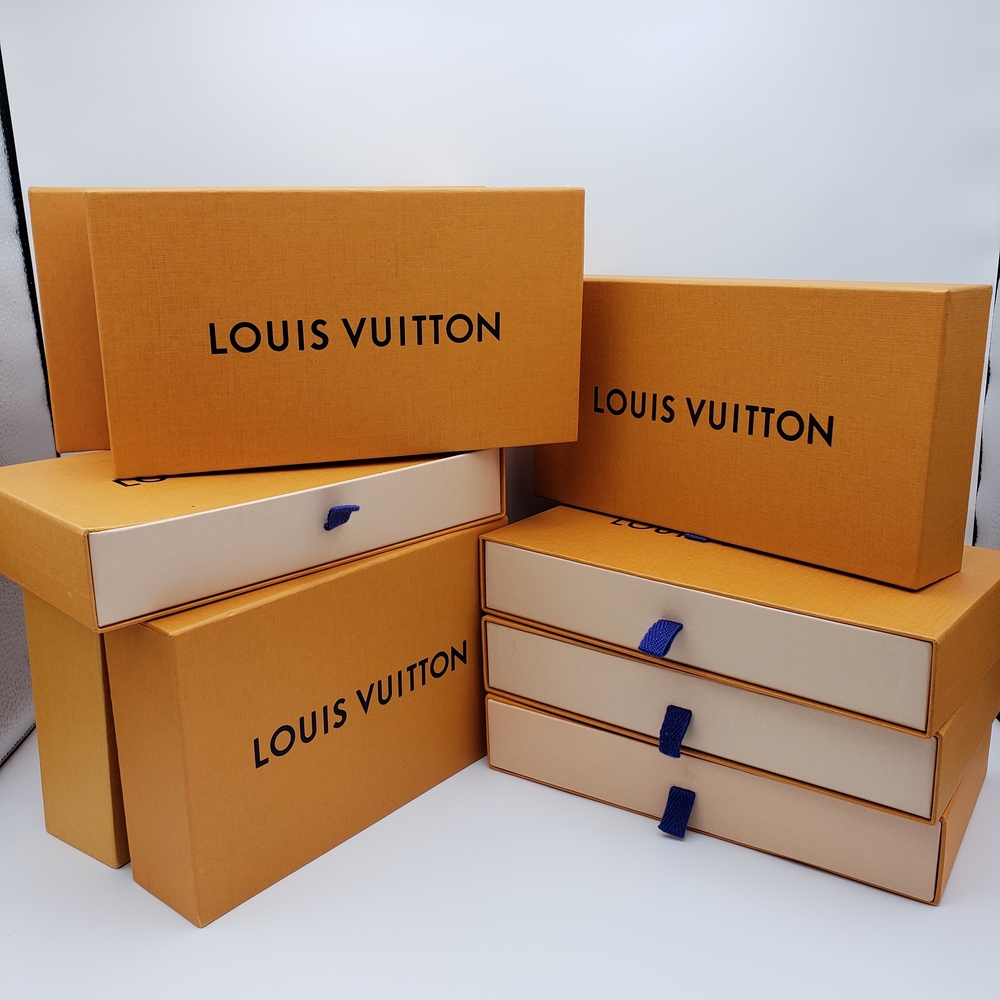 100% Authentic 1 Louis Vuitton Orange and Cream Gift & Storage Wallet/ Pouch Box